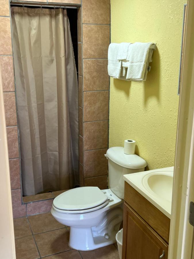 Economy Inn 敖德萨 外观 照片