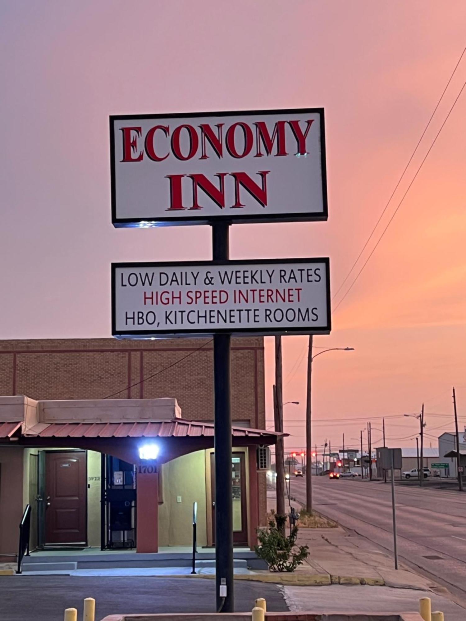 Economy Inn 敖德萨 外观 照片