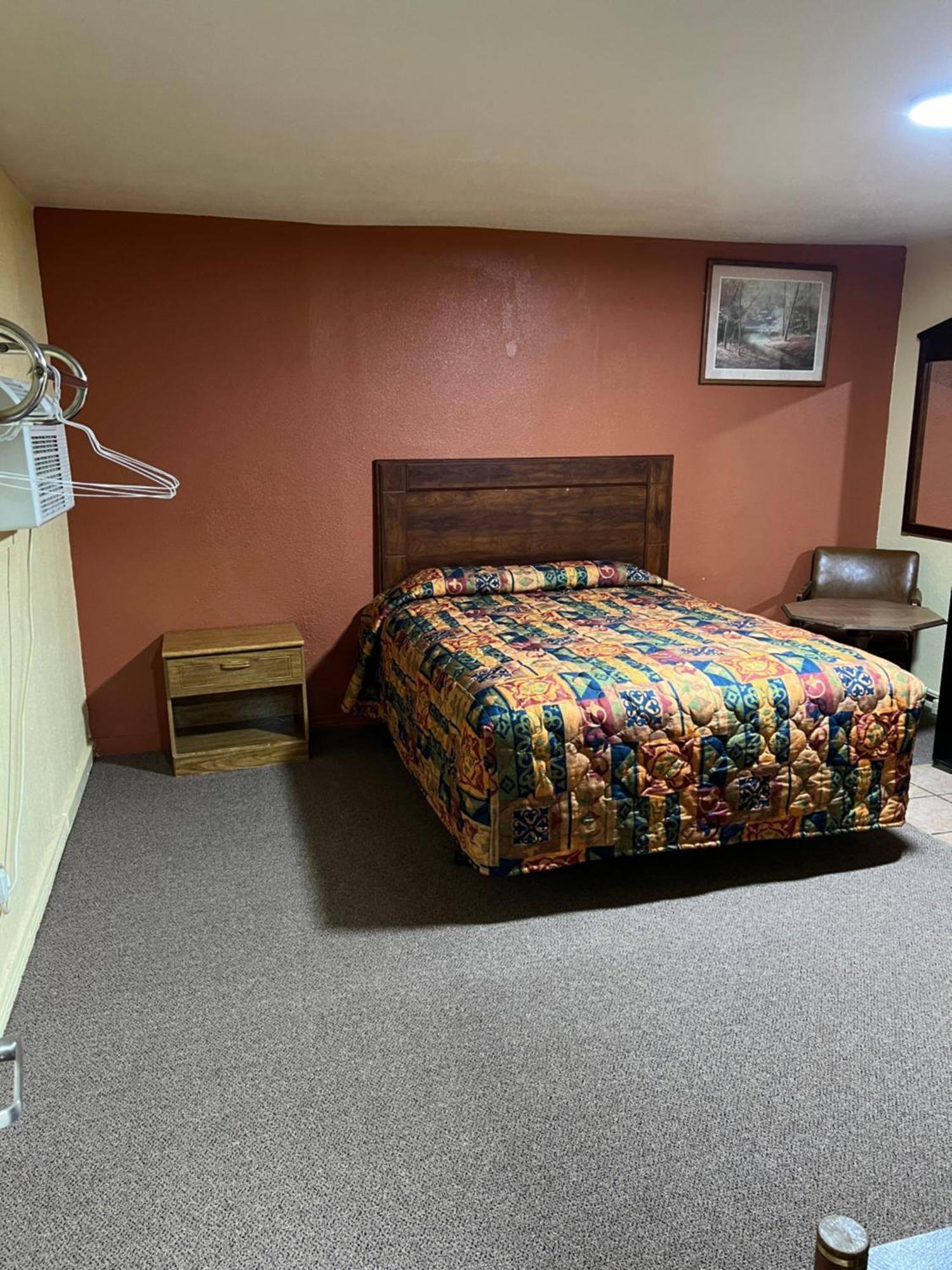Economy Inn 敖德萨 外观 照片